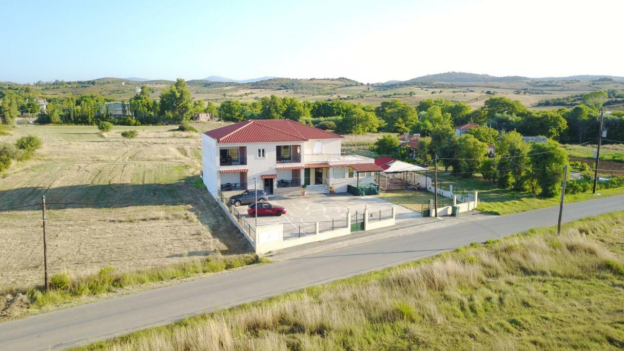 Avantis Apartments Perivolia  Kültér fotó